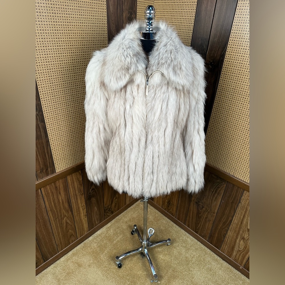 BEAUTIFUL BLOOMINGDALE’S 100% DYED BLUE FOX FUR COAT JACKET SIZE 10